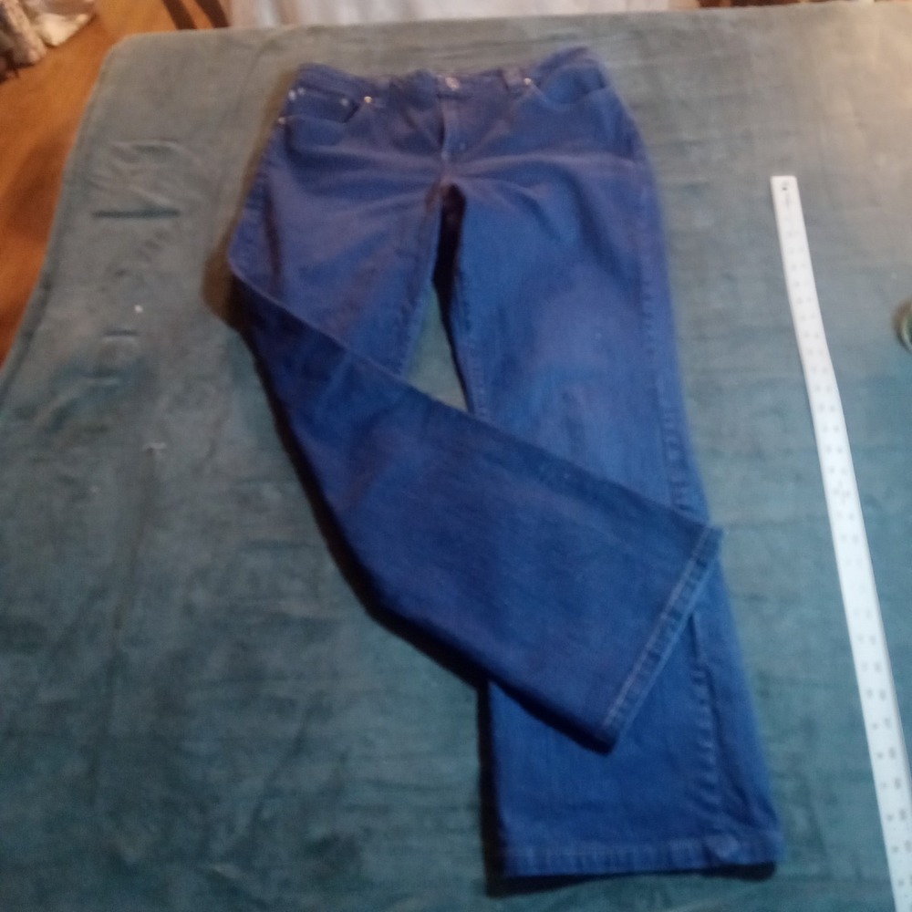 Tommy Hilfiger Boyfriend Jeans Womens 12R Blue Denim Bootcut Mid Rise Casual